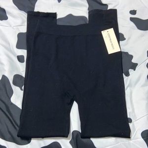 Black Ribbed Leggings